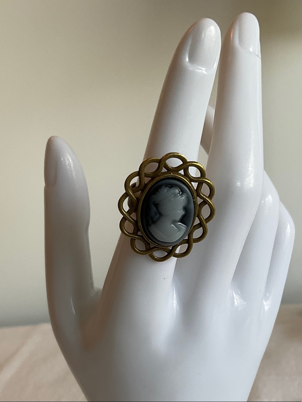 Cameo Vintage-Style Adjustable Statement Ring in Antique Gold